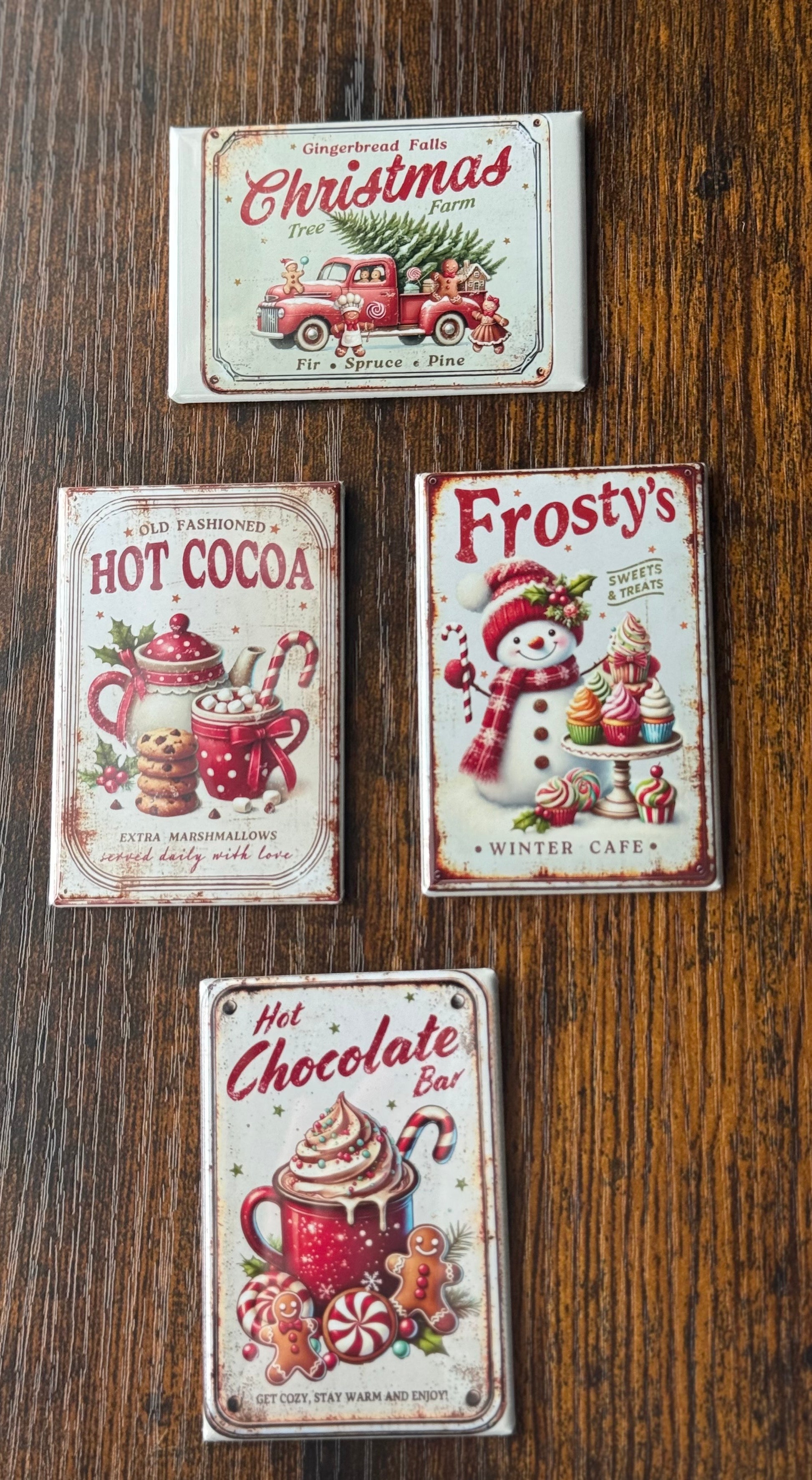 Vintage Christmas Magnet - Set of 4